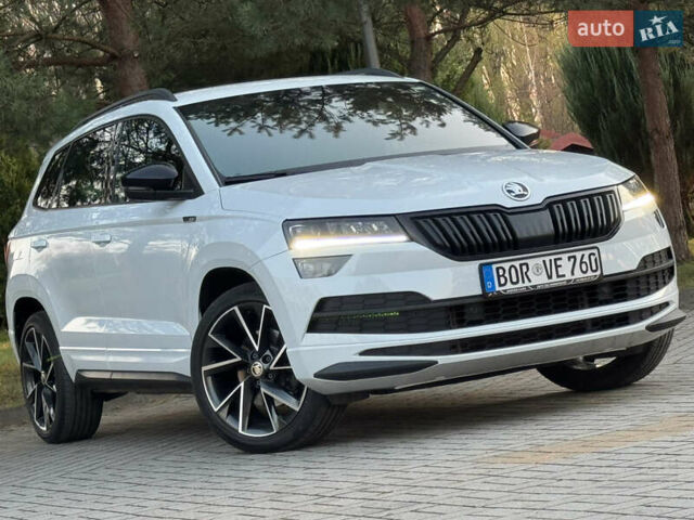 Білий Шкода Karoq, об'ємом двигуна 0 л та пробігом 120 тис. км за 29600 $, фото 1 на Automoto.ua