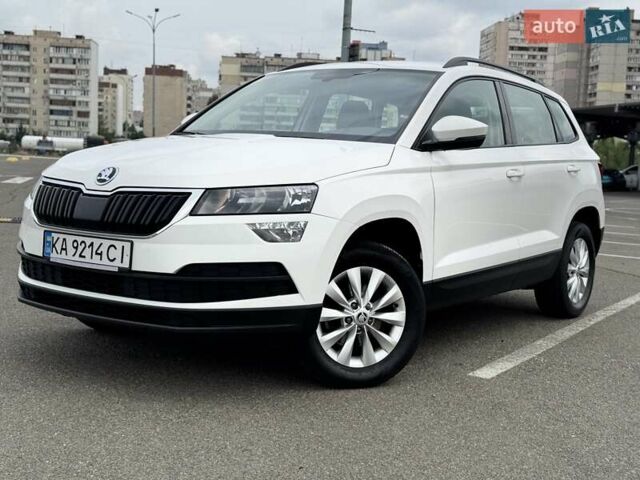 Белый Шкода Karoq, объемом двигателя 1.97 л и пробегом 78 тыс. км за 22000 $, фото 1 на Automoto.ua