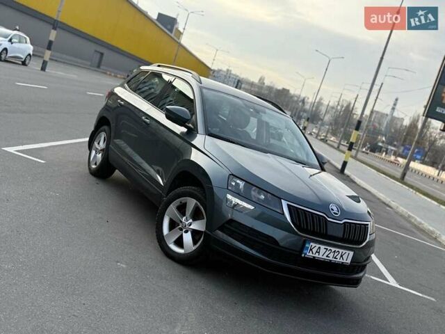 Сірий Шкода Karoq, об'ємом двигуна 1.5 л та пробігом 137 тис. км за 19900 $, фото 1 на Automoto.ua