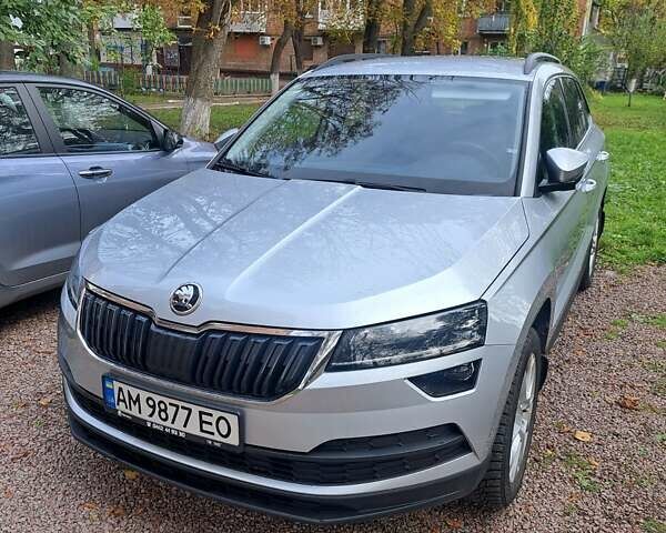 Сірий Шкода Karoq, об'ємом двигуна 1.4 л та пробігом 71 тис. км за 22900 $, фото 1 на Automoto.ua