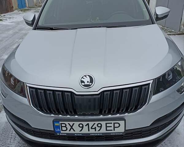 Серый Шкода Karoq, объемом двигателя 2 л и пробегом 70 тыс. км за 28000 $, фото 1 на Automoto.ua