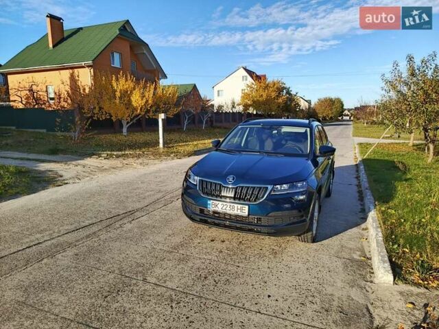 Синий Шкода Karoq, объемом двигателя 1.4 л и пробегом 21 тыс. км за 25300 $, фото 1 на Automoto.ua