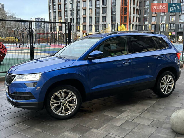 Синий Шкода Karoq, объемом двигателя 1.4 л и пробегом 57 тыс. км за 23999 $, фото 1 на Automoto.ua