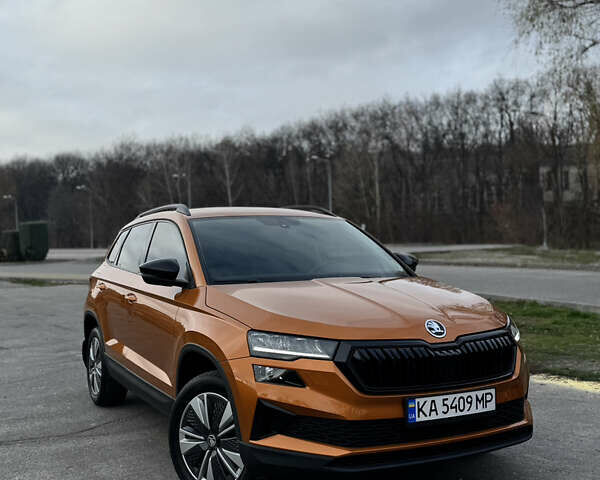 Оранжевый Шкода Karoq, объемом двигателя 1.4 л и пробегом 9 тыс. км за 28300 $, фото 1 на Automoto.ua