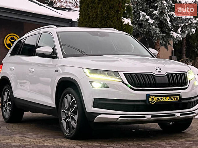 Белый Шкода Kodiaq, объемом двигателя 1.97 л и пробегом 147 тыс. км за 26900 $, фото 1 на Automoto.ua