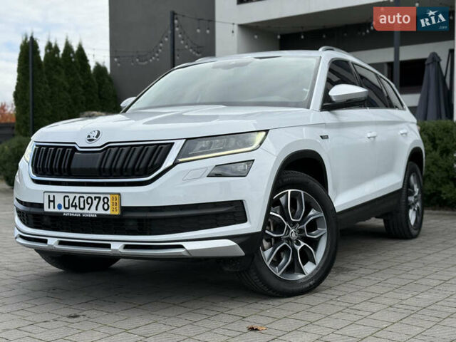 Белый Шкода Kodiaq, объемом двигателя 1.97 л и пробегом 230 тыс. км за 26999 $, фото 1 на Automoto.ua