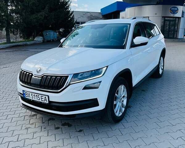 Белый Шкода Kodiaq, объемом двигателя 1.97 л и пробегом 206 тыс. км за 27300 $, фото 1 на Automoto.ua