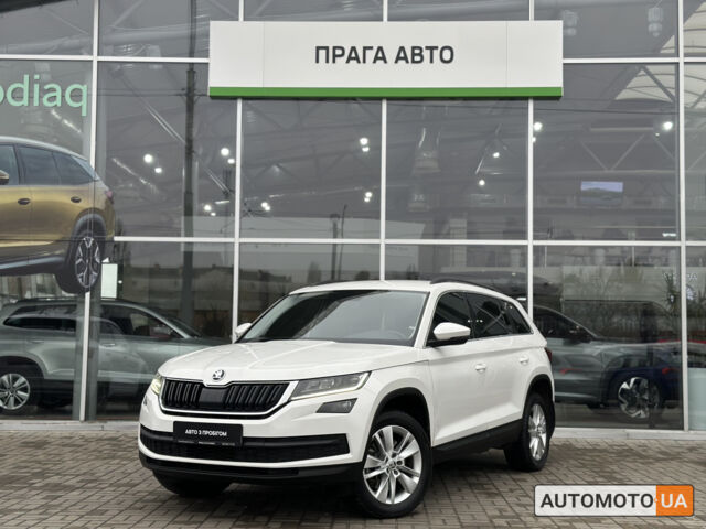 Белый Шкода Kodiaq, объемом двигателя 2 л и пробегом 154 тыс. км за 27000 $, фото 1 на Automoto.ua