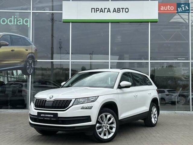 Белый Шкода Kodiaq, объемом двигателя 1.98 л и пробегом 144 тыс. км за 25800 $, фото 1 на Automoto.ua