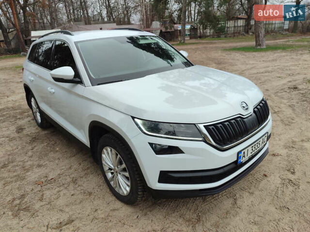 Белый Шкода Kodiaq, объемом двигателя 1.98 л и пробегом 74 тыс. км за 29500 $, фото 1 на Automoto.ua