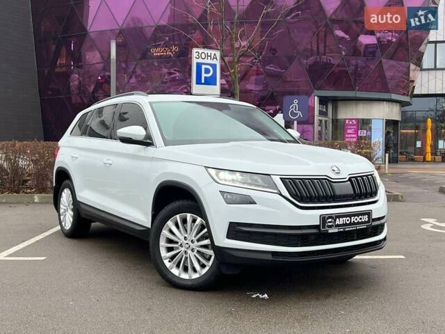 Білий Шкода Kodiaq, об'ємом двигуна 1.98 л та пробігом 75 тис. км за 29490 $, фото 1 на Automoto.ua