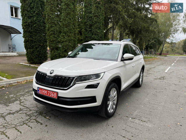 Белый Шкода Kodiaq, объемом двигателя 1.97 л и пробегом 237 тыс. км за 26500 $, фото 1 на Automoto.ua