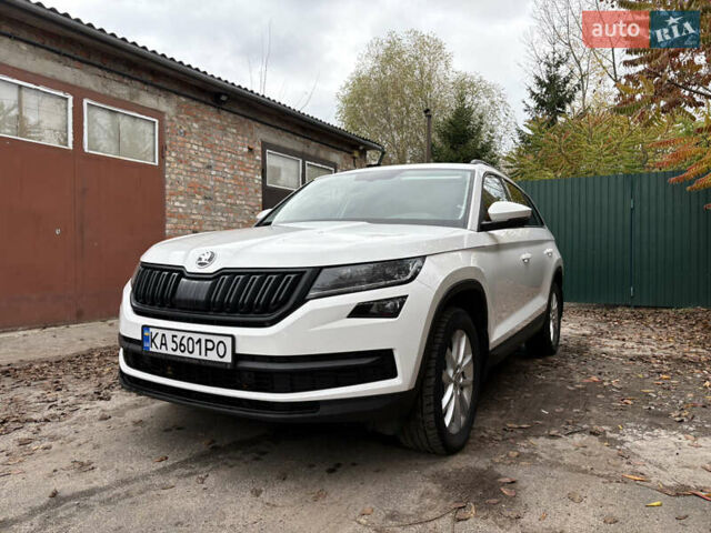 Белый Шкода Kodiaq, объемом двигателя 1.98 л и пробегом 232 тыс. км за 23000 $, фото 1 на Automoto.ua