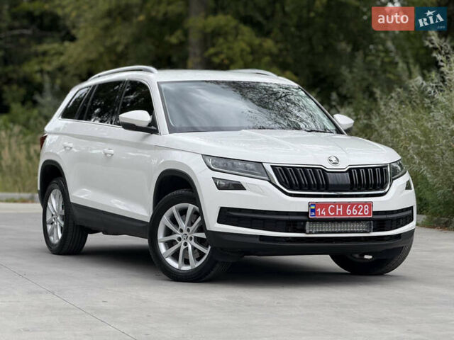 Белый Шкода Kodiaq, объемом двигателя 1.97 л и пробегом 164 тыс. км за 29990 $, фото 1 на Automoto.ua