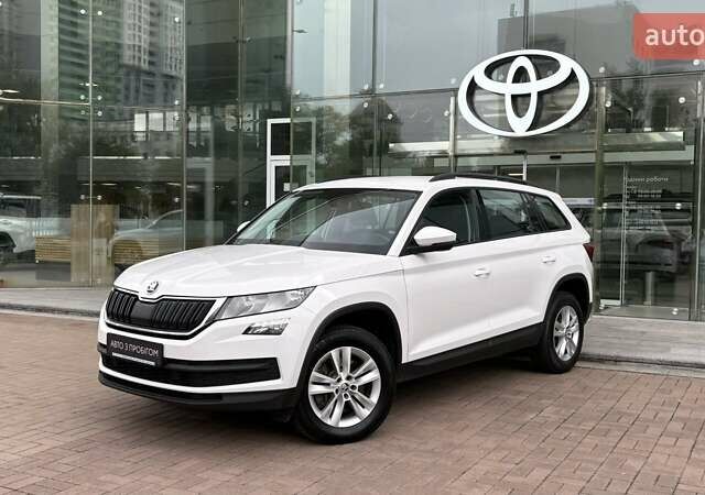 Білий Шкода Kodiaq, об'ємом двигуна 1.98 л та пробігом 131 тис. км за 24205 $, фото 1 на Automoto.ua