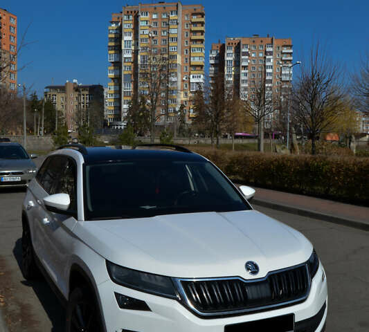 Білий Шкода Kodiaq, об'ємом двигуна 1.97 л та пробігом 226 тис. км за 26000 $, фото 1 на Automoto.ua