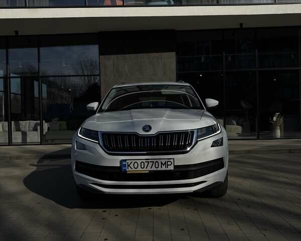 Белый Шкода Kodiaq, объемом двигателя 1.97 л и пробегом 98 тыс. км за 37500 $, фото 1 на Automoto.ua