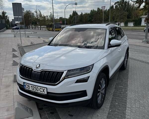 Белый Шкода Kodiaq, объемом двигателя 1.98 л и пробегом 89 тыс. км за 36500 $, фото 1 на Automoto.ua