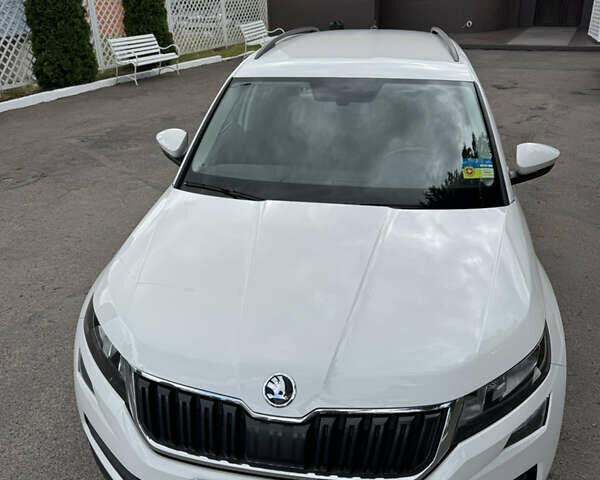 Белый Шкода Kodiaq, объемом двигателя 2 л и пробегом 94 тыс. км за 33900 $, фото 1 на Automoto.ua