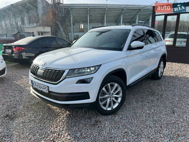 Білий Шкода Kodiaq, об'ємом двигуна 2 л та пробігом 242 тис. км за 23500 $, фото 1 на Automoto.ua