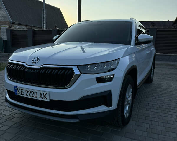 Білий Шкода Kodiaq, об'ємом двигуна 1.97 л та пробігом 120 тис. км за 34000 $, фото 1 на Automoto.ua