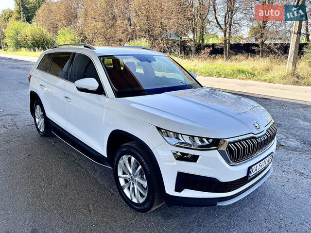 Білий Шкода Kodiaq, об'ємом двигуна 1.97 л та пробігом 80 тис. км за 37900 $, фото 1 на Automoto.ua
