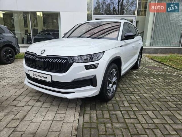 Білий Шкода Kodiaq, об'ємом двигуна 1.97 л та пробігом 25 тис. км за 43890 $, фото 1 на Automoto.ua