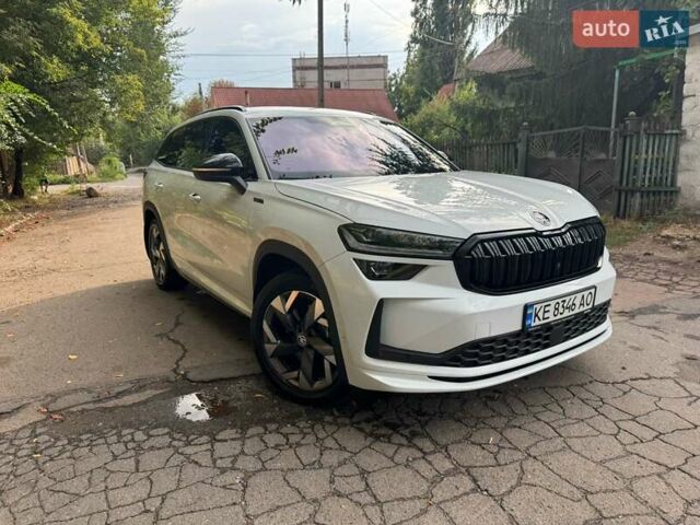 Белый Шкода Kodiaq, объемом двигателя 1.98 л и пробегом 18 тыс. км за 46500 $, фото 1 на Automoto.ua