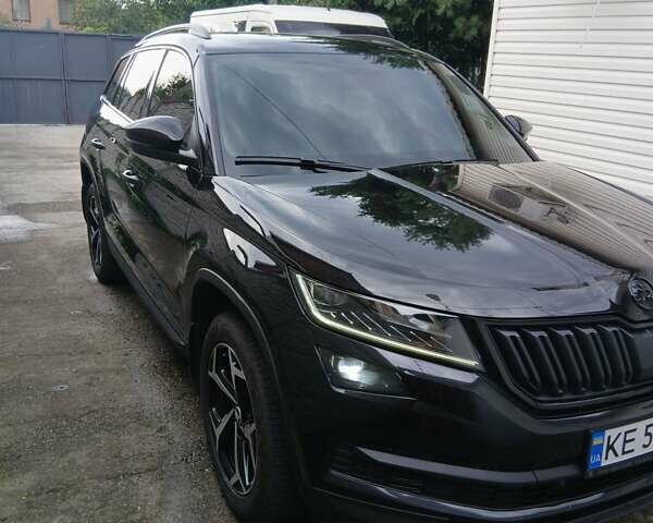 Черный Шкода Kodiaq, объемом двигателя 1.98 л и пробегом 240 тыс. км за 23000 $, фото 1 на Automoto.ua