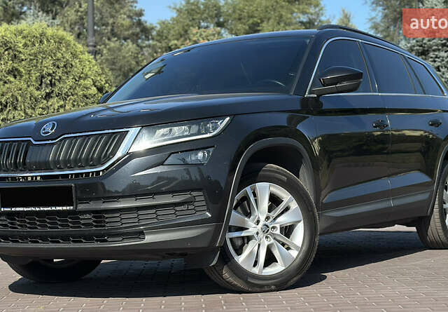 Черный Шкода Kodiaq, объемом двигателя 2 л и пробегом 82 тыс. км за 29999 $, фото 1 на Automoto.ua