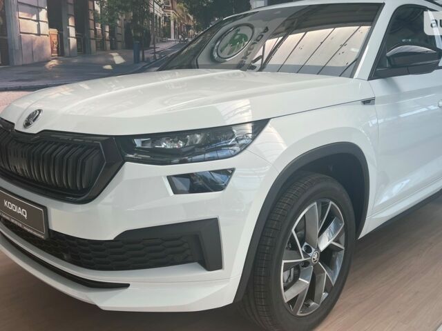 купити нове авто Шкода Kodiaq 2023 року від офіційного дилера Автомобільний Дім Галич-Авто Шкода фото