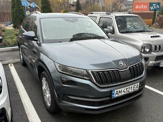 Серый Шкода Kodiaq, объемом двигателя 1.97 л и пробегом 214 тыс. км за 23999 $, фото 1 на Automoto.ua