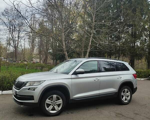 Серый Шкода Kodiaq, объемом двигателя 2 л и пробегом 215 тыс. км за 22600 $, фото 1 на Automoto.ua