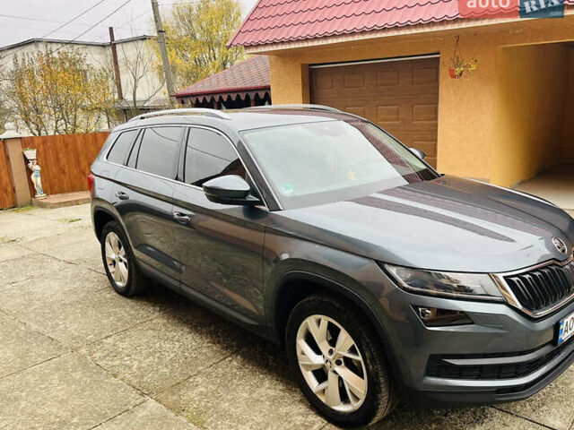 Серый Шкода Kodiaq, объемом двигателя 1.97 л и пробегом 250 тыс. км за 26500 $, фото 1 на Automoto.ua