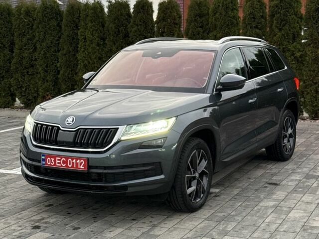 Серый Шкода Kodiaq, объемом двигателя 2 л и пробегом 227 тыс. км за 27800 $, фото 1 на Automoto.ua