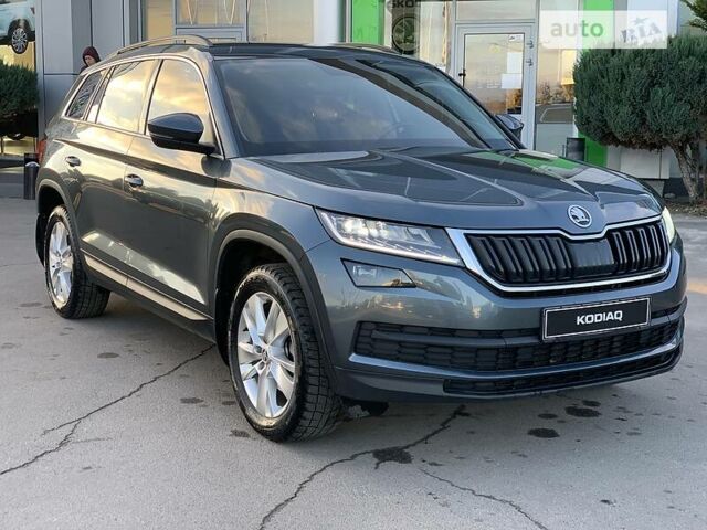 Серый Шкода Kodiaq, объемом двигателя 2 л и пробегом 132 тыс. км за 29500 $, фото 1 на Automoto.ua