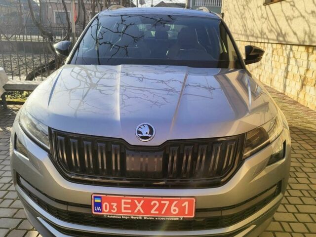 Серый Шкода Kodiaq, объемом двигателя 2 л и пробегом 245 тыс. км за 28500 $, фото 1 на Automoto.ua