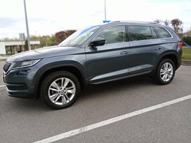 Серый Шкода Kodiaq, объемом двигателя 2 л и пробегом 157 тыс. км за 27150 $, фото 1 на Automoto.ua