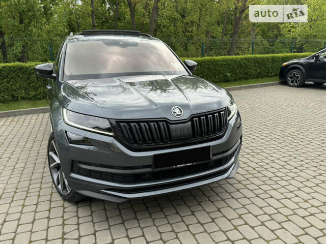 Серый Шкода Kodiaq, объемом двигателя 1.97 л и пробегом 247 тыс. км за 32700 $, фото 1 на Automoto.ua