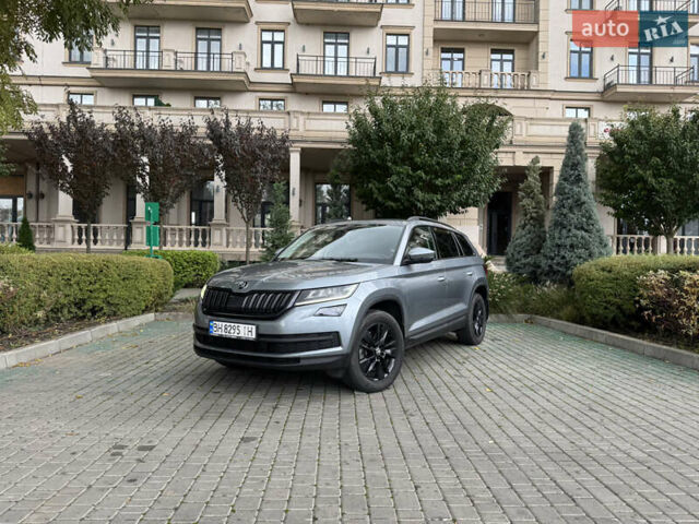 Серый Шкода Kodiaq, объемом двигателя 1.98 л и пробегом 125 тыс. км за 27000 $, фото 1 на Automoto.ua
