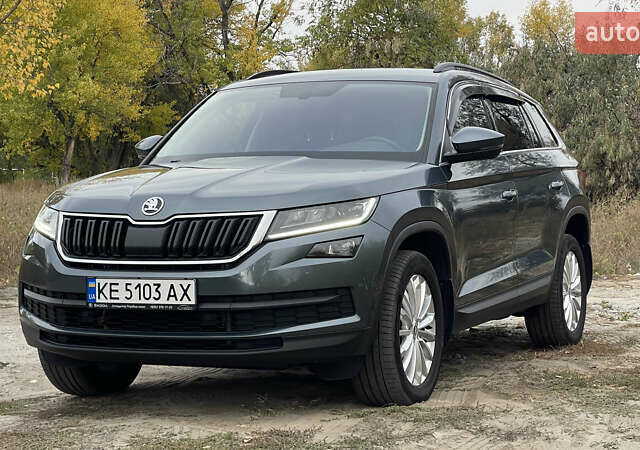 Серый Шкода Kodiaq, объемом двигателя 2 л и пробегом 56 тыс. км за 31900 $, фото 1 на Automoto.ua