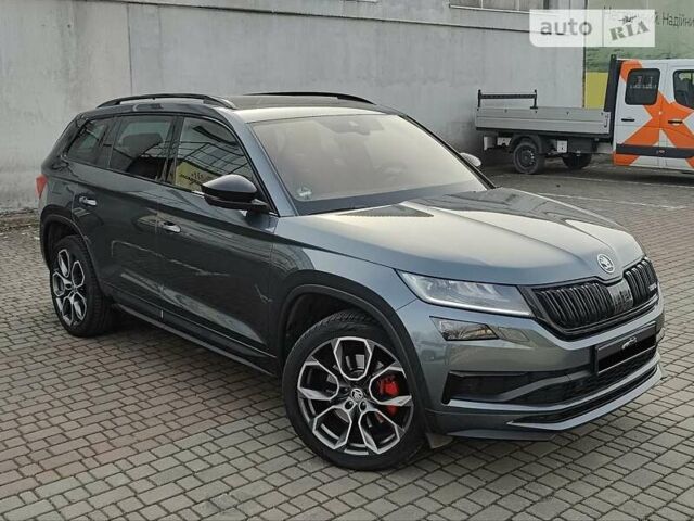 Серый Шкода Kodiaq, объемом двигателя 2 л и пробегом 137 тыс. км за 36400 $, фото 1 на Automoto.ua