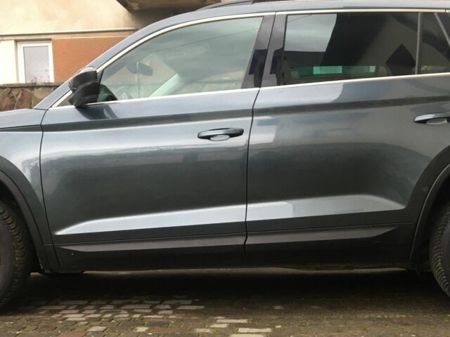 Серый Шкода Kodiaq, объемом двигателя 2 л и пробегом 270 тыс. км за 22000 $, фото 1 на Automoto.ua