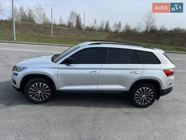 Серый Шкода Kodiaq, объемом двигателя 1.97 л и пробегом 162 тыс. км за 35000 $, фото 1 на Automoto.ua