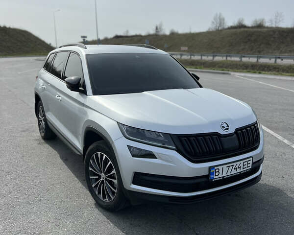 Серый Шкода Kodiaq, объемом двигателя 1.97 л и пробегом 157 тыс. км за 35000 $, фото 1 на Automoto.ua