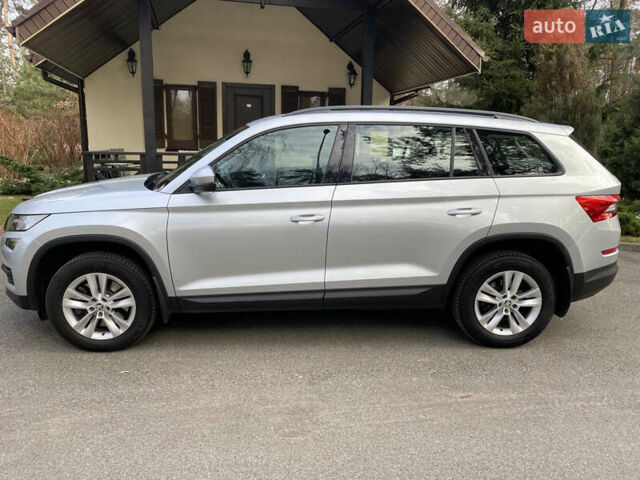 Сірий Шкода Kodiaq, об'ємом двигуна 1.98 л та пробігом 91 тис. км за 27500 $, фото 1 на Automoto.ua