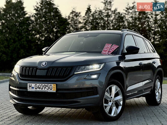 Сірий Шкода Kodiaq, об'ємом двигуна 2 л та пробігом 220 тис. км за 27499 $, фото 1 на Automoto.ua