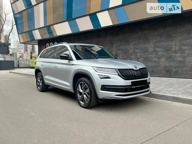 Серый Шкода Kodiaq, объемом двигателя 2 л и пробегом 35 тыс. км за 35500 $, фото 1 на Automoto.ua