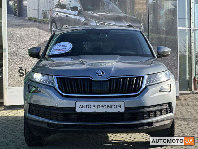 Шкода Kodiaq 2020 в Хмельницком на Automoto.ua Серый Шкода Kodiaq, объемом двигателя 2 л и пробегом 93 тыс. км за 31239 $, фото 1 на Automoto.ua