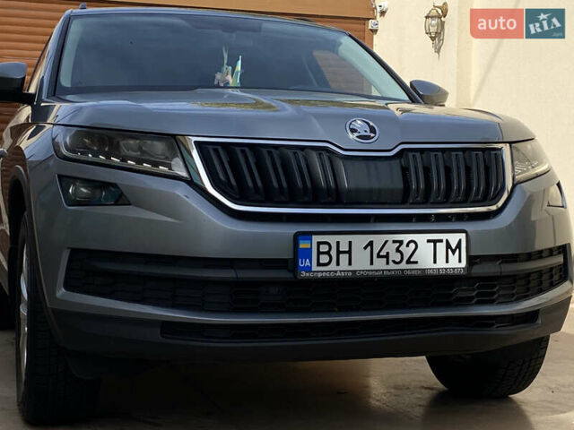 Серый Шкода Kodiaq, объемом двигателя 1.98 л и пробегом 209 тыс. км за 25200 $, фото 1 на Automoto.ua